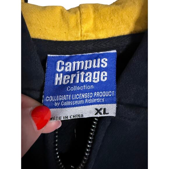 Iowa Hawkeyes Zip - Picture 4 of 4